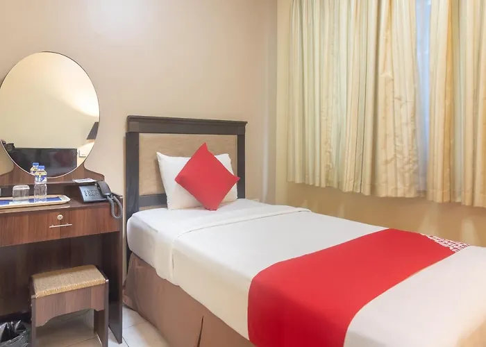 Hotel Oyo 187 The Maxwell