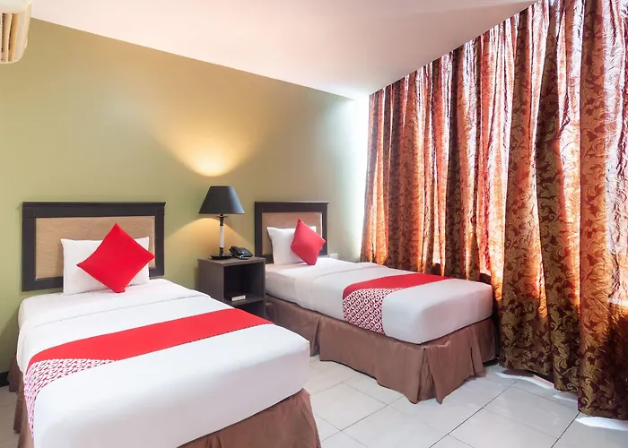 Oyo 187 The Maxwell Hotel 3*