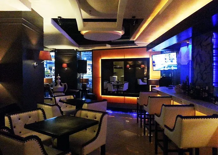 Oyo 187 The Maxwell Cebu