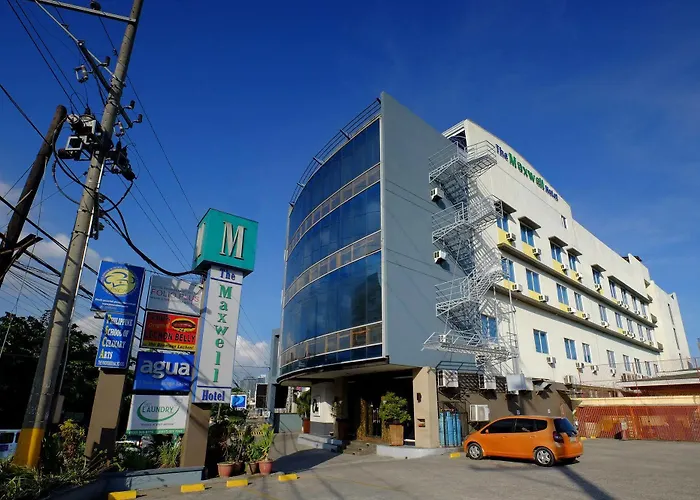 Hotel Oyo 187 The Maxwell Cebu