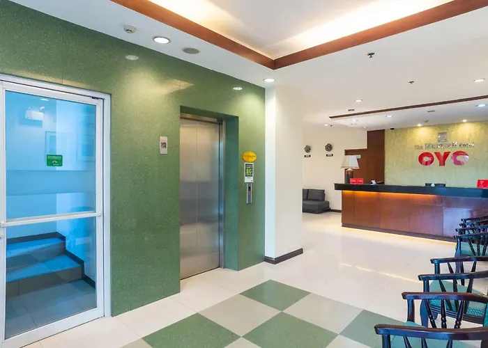 Oyo 187 The Maxwell 3* Cebu
